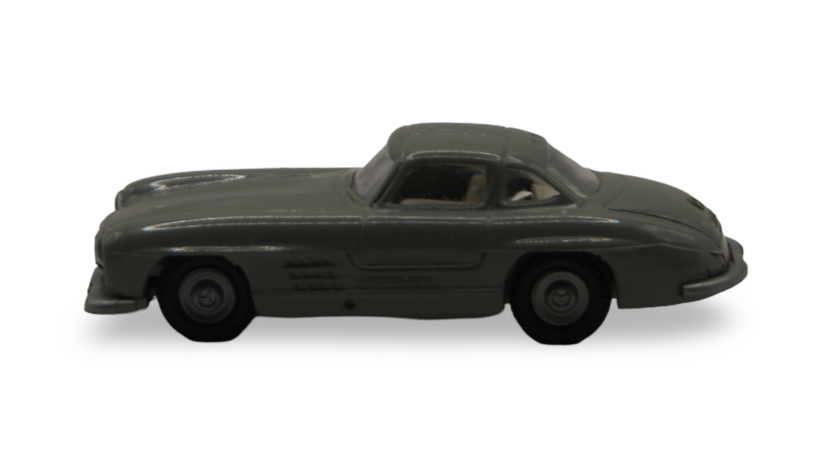 Praliné Mercedes-Benz 300 SL W198 Flügeltürer Grau 1:87 H0
