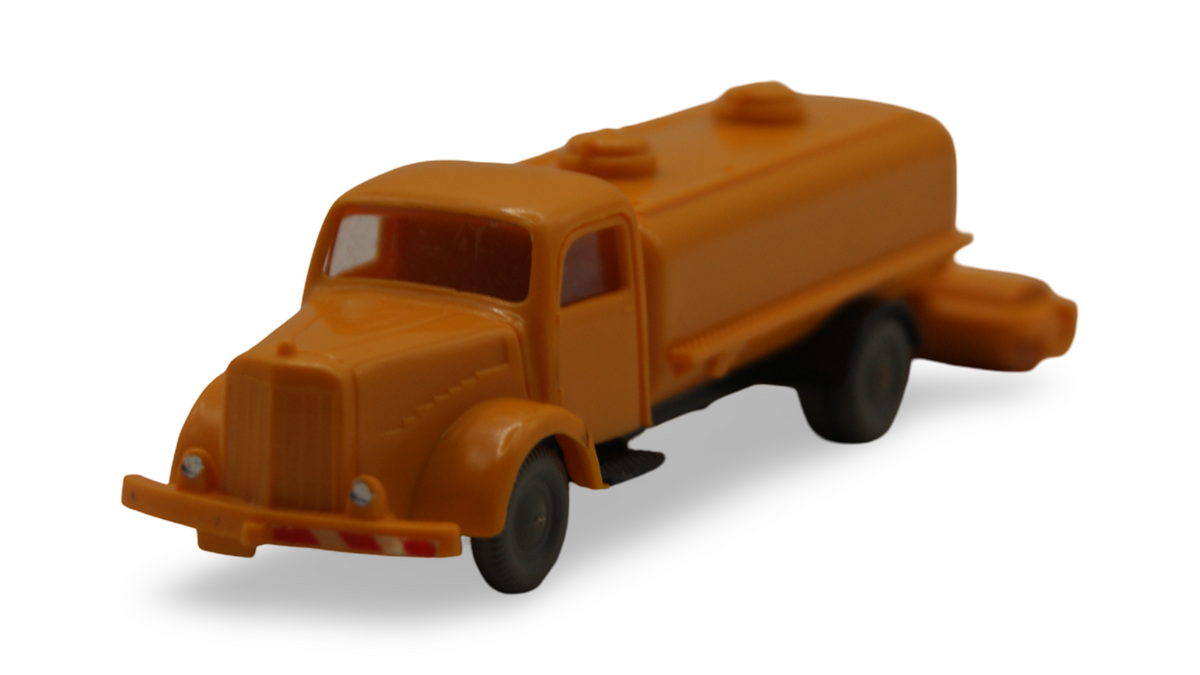 IMU Replika Mercedes-Benz L 5000 Sprengwagen mit Walze Orange 1:87 H0