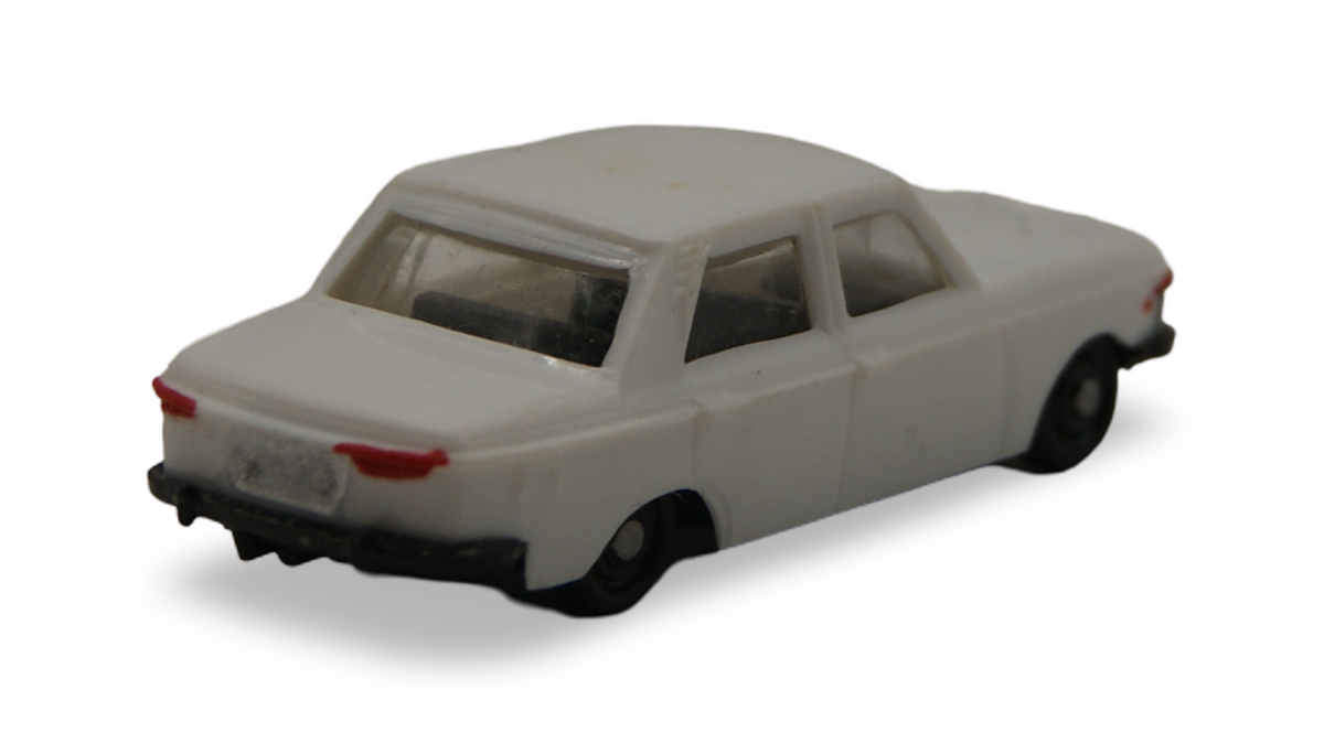 MK Modellkonstrukt Wartburg 353 Limousine Weiß DDR 1:87 H0