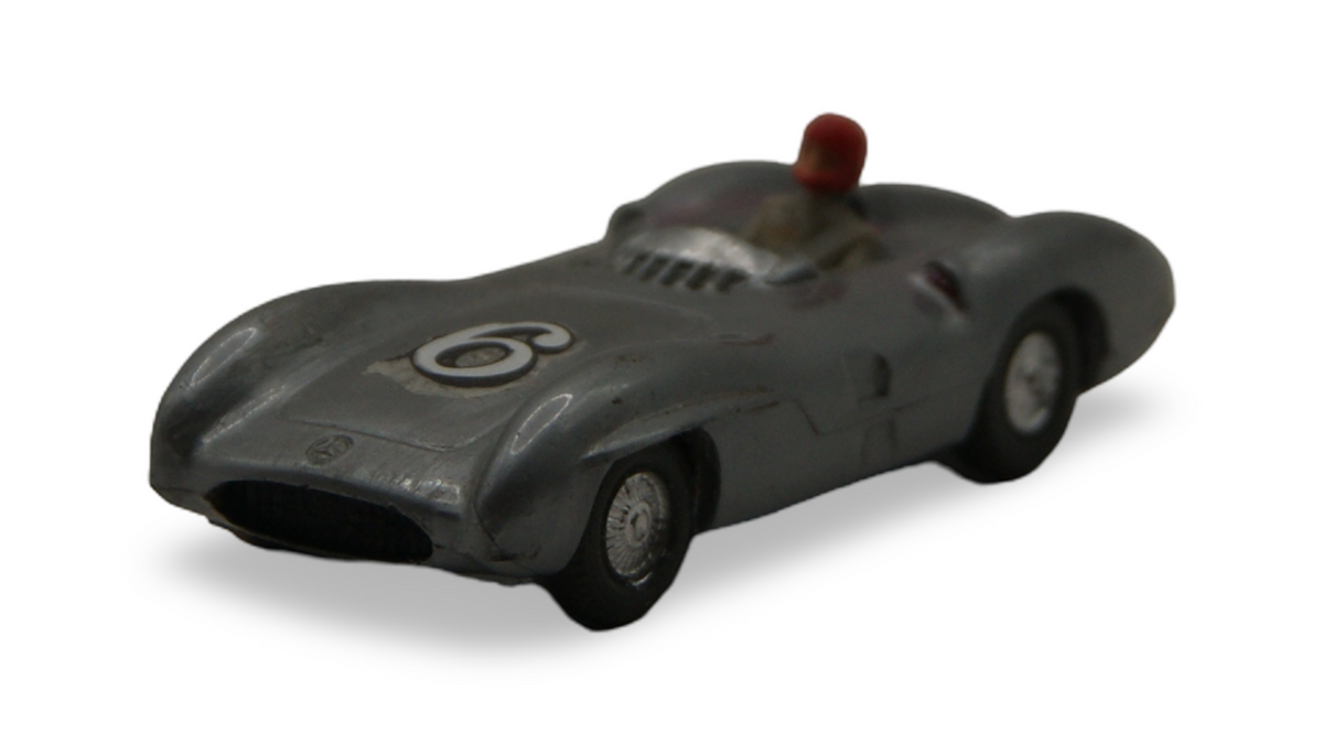 Wiking Mercedes-Benz Silberpfeil Rennwagen #6 1:87 H0 mit Fahrer