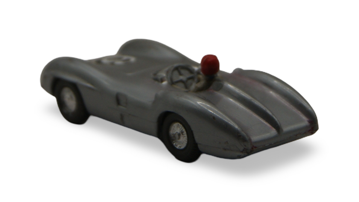 Wiking Mercedes-Benz Silberpfeil Rennwagen #6 1:87 H0 mit Fahrer