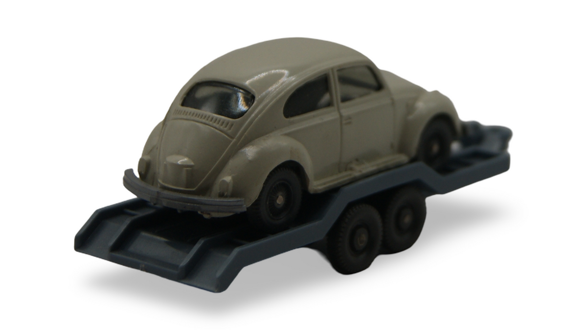 Wiking VW Käfer auf PKW-Transportanhänger 1:87 H0 Eigenbau Werkstatt-Szene