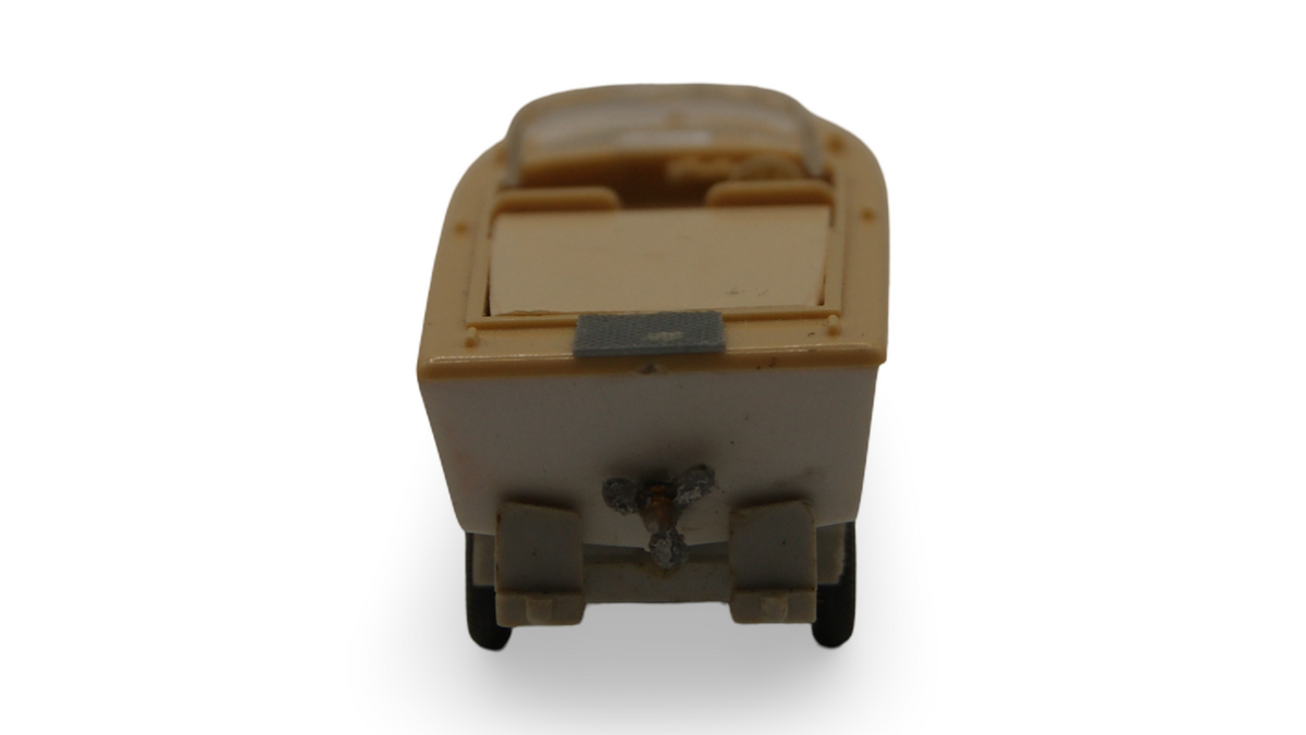Wiking 0095 Motorboot auf Anhänger 1:87 H0 creme beige Bootsanhänger
