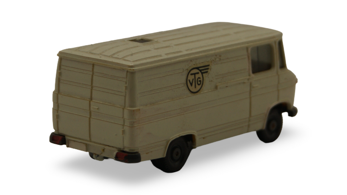 Wiking Mercedes-Benz L 406 Kastenwagen VTG cremeweiß 1:90 H0 Vintage Umbau