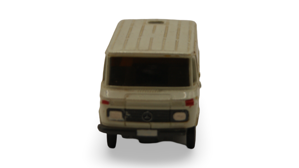 Wiking Mercedes-Benz L 406 Kastenwagen VTG cremeweiß 1:90 H0 Vintage Umbau