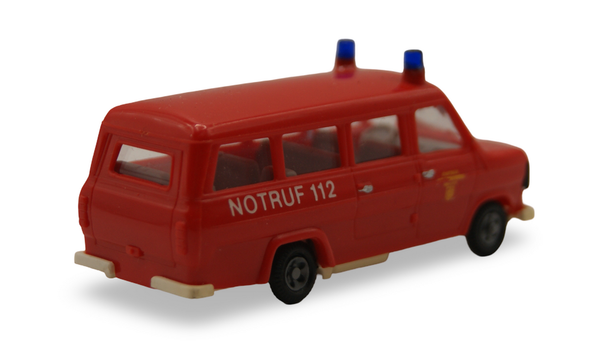 Praliné 2405 Ford Transit Feuerwehr Notruf 112 MTW 1:87 H0