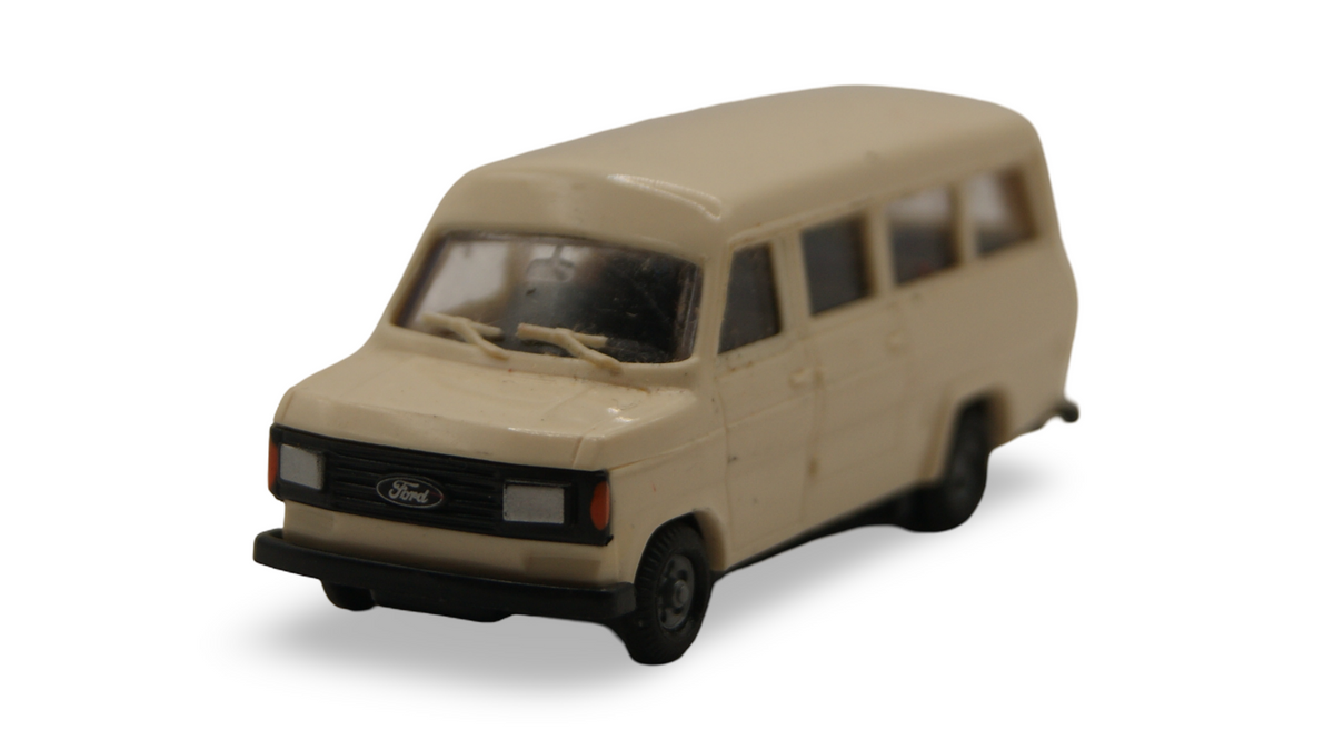 Praliné Ford Transit Kleinbus beige 1:87 H0 Vintage Modellauto