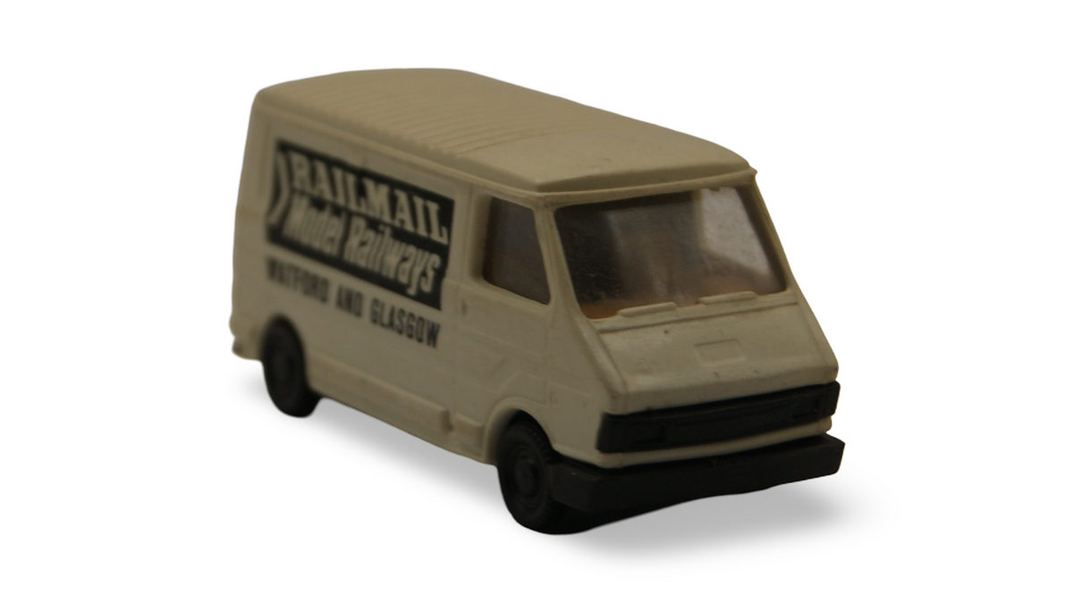 Praliné Fiat 242 Kastenwagen „Railmail Model Railways“ Watford Glasgow 1:87 H0