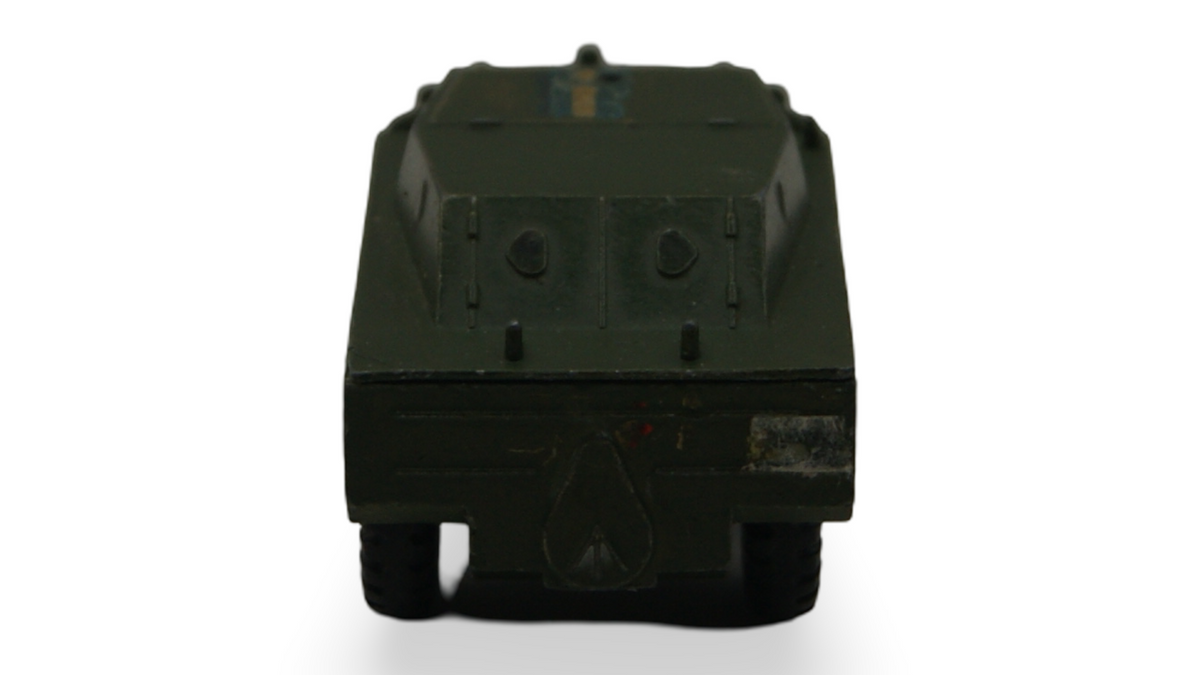 Militärischer Radpanzer / Spähpanzer Metall oliv 1:87 H0 Hersteller unbekannt