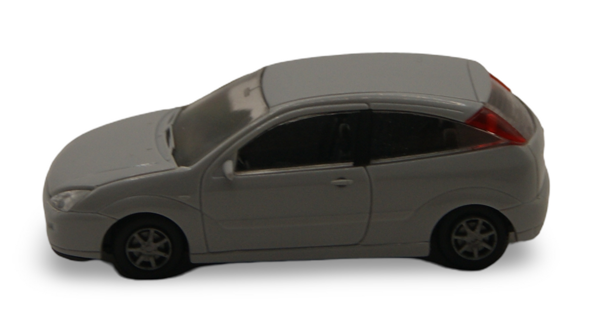 Rietze Ford Focus Turnier Werbemodell Grau H0 1:87 OVP