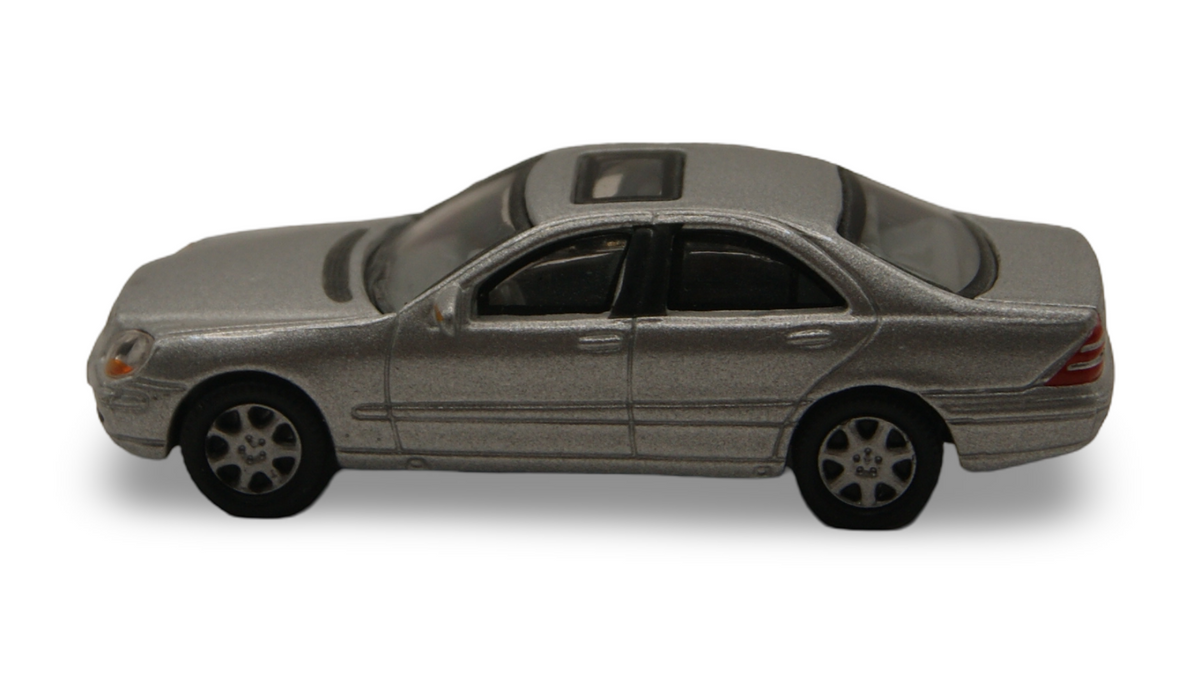 Schuco Mercedes-Benz S-Klasse W220 Limousine Silber H0 1:87