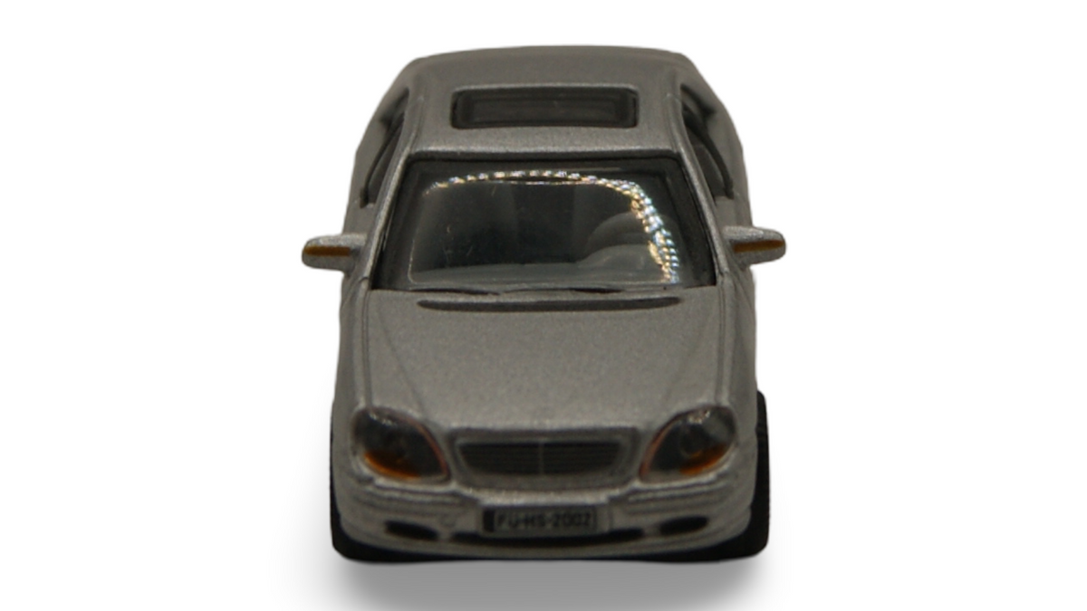 Schuco Mercedes-Benz S-Klasse W220 Limousine Silber H0 1:87