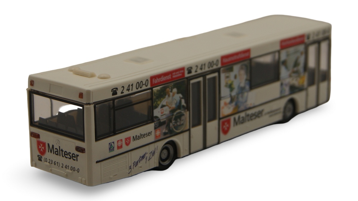 Kembel Mercedes-Benz O 405 Malteser Recklinghausen Bus H0 1:87 OVP