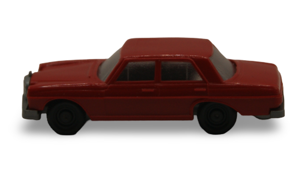 Kleinbahn Mercedes-Benz 250 rot 1:87 H0 Modellauto