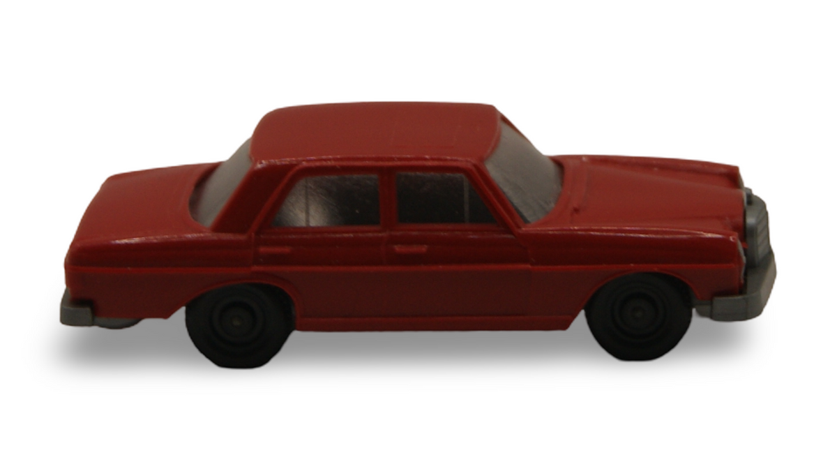 Kleinbahn Mercedes-Benz 250 rot 1:87 H0 Modellauto