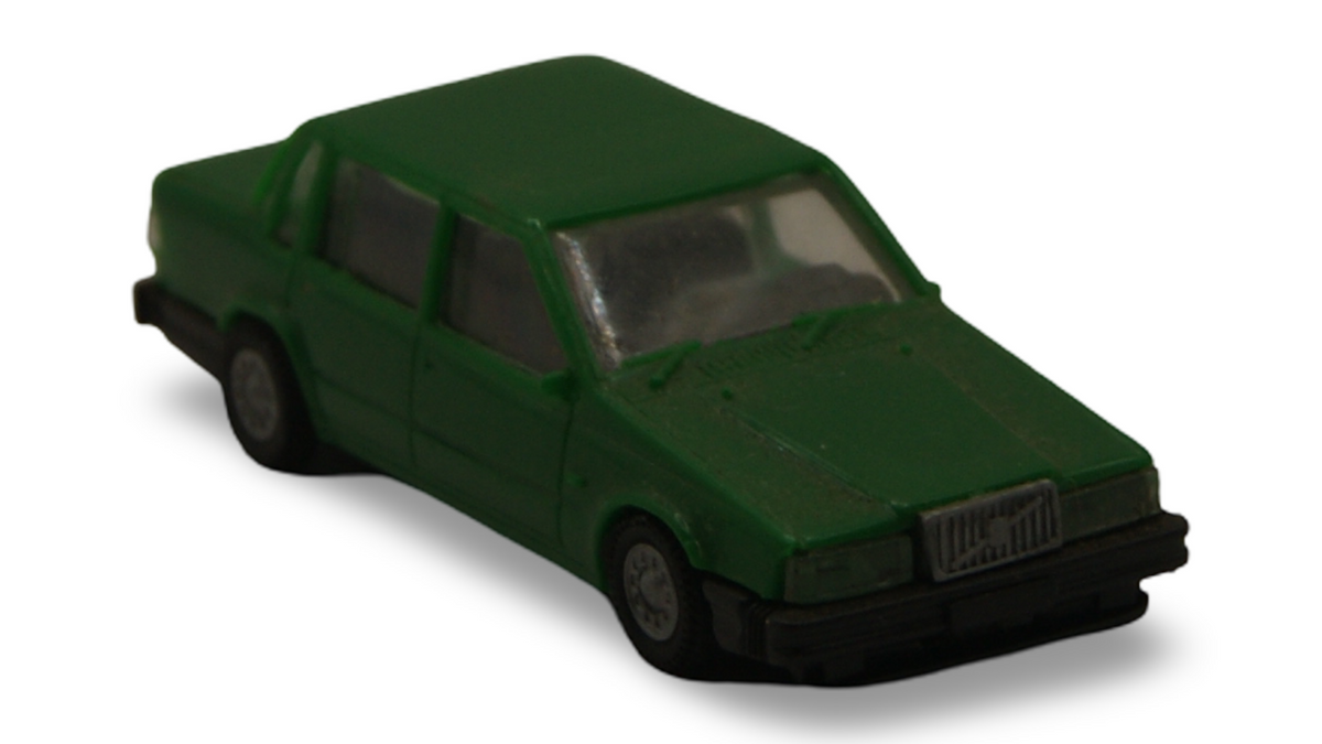 I.M.U. Volvo 760 GLE Limousine grün 1:87 H0