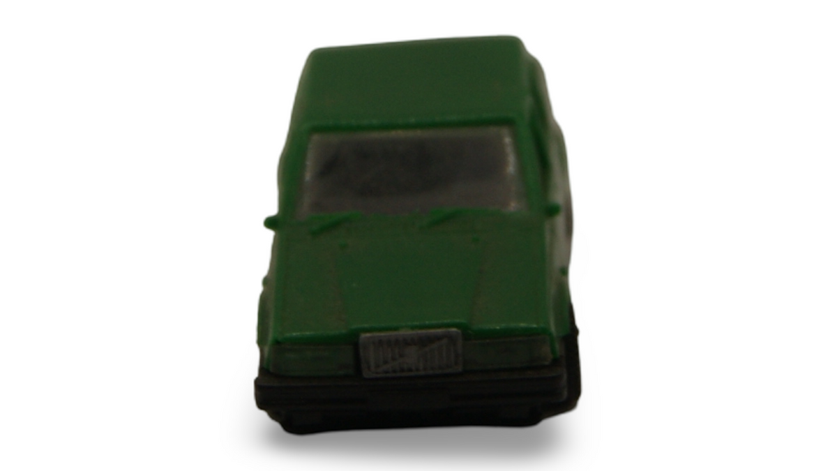 I.M.U. Volvo 760 GLE Limousine grün 1:87 H0