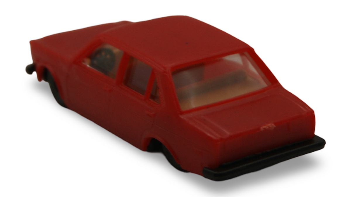Lima Italy Fiat 131 Mirafiori Limousine rot 1:87 H0 Vintage Modellauto