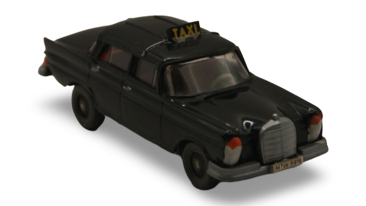 Wiking Mercedes-Benz 220 S Heckflosse Taxi schwarz 1:87 H0 Vintage