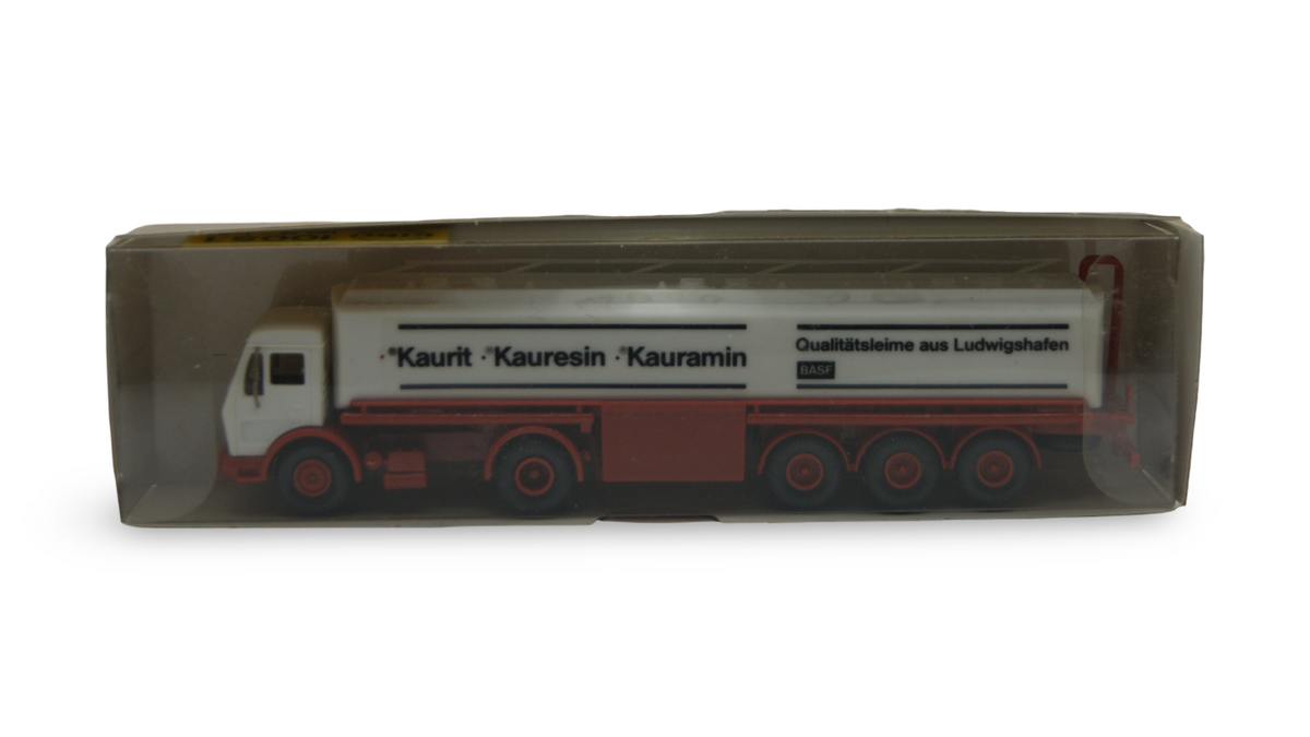 Kibri Mercedes-Benz Tank-Sattelzug BASF Kaurit Kauresin Kauramin H0 1:87 OVP