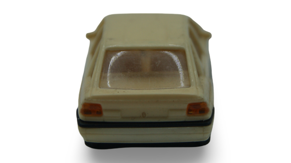 Praliné 5799 Ford Escort Ghia Wiedervereinigung BRD DDR 3.10.1990 H0 1:87
