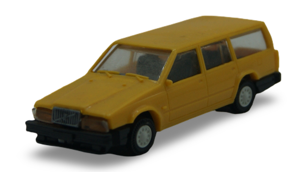 IMU Volvo 760 GLE Kombi gelb H0 1:87