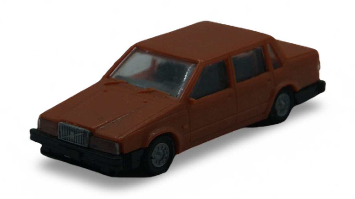 IMU Volvo 760 GLE Limousine braun H0 1:87