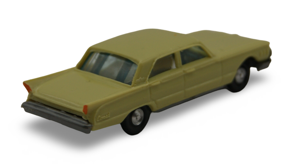 EKO DeSoto Diplomat Limousine Beige 1:87 H0 Vintage Made in Spain