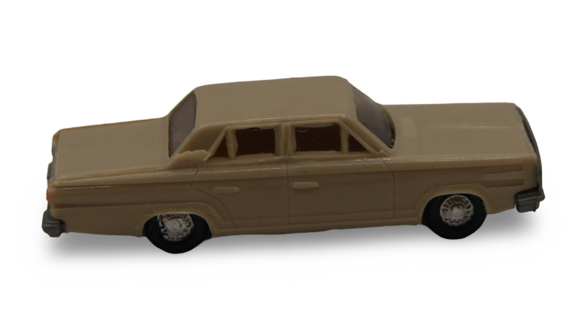 EKO Dodge Dart Limousine Beige 1:87 H0 Vintage Modellauto Made in Spain