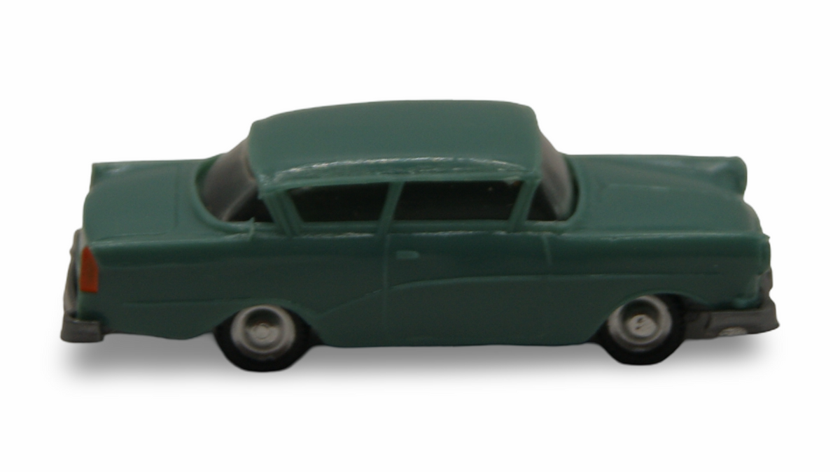 EKO 2004 Opel Kapitän 1954 Grün 1:88 H0 Vintage Made in Spain