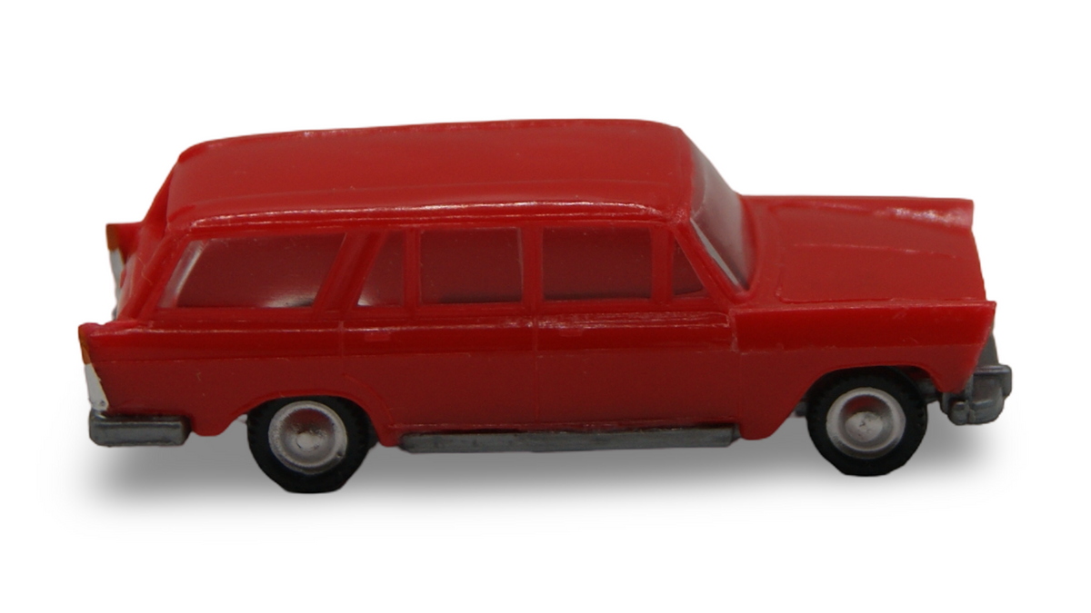 EKO 2035 Fiat 1800 Familiare Kombi Rot 1:87 H0 Vintage Made in Spain