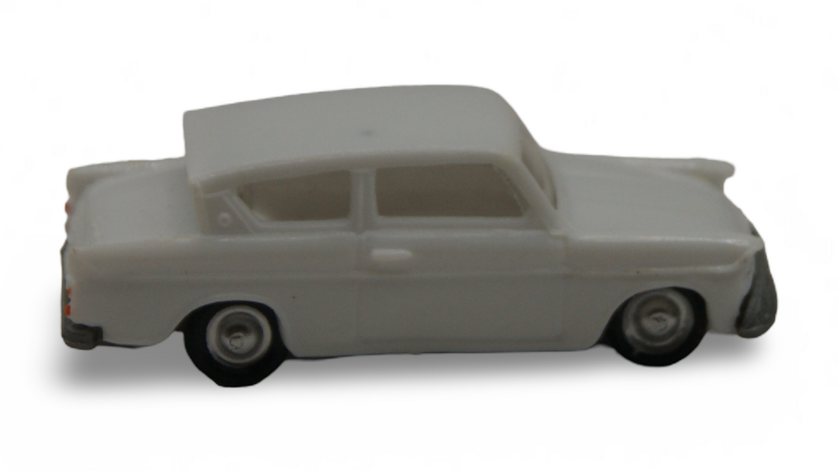 EKO Ford Taunus 17M P2 Barocktaunus Weiß 1:87 H0 Vintage Spain