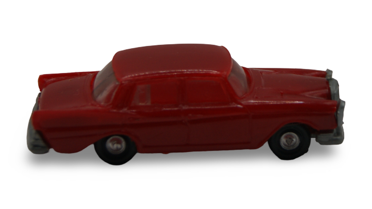 EKO Mercedes-Benz 220 Heckflosse Rot 1:87 H0 Vintage Made in Spain
