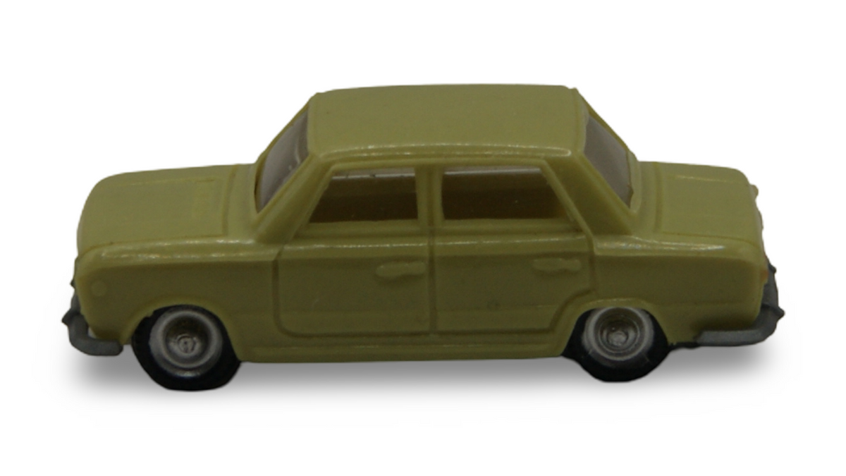 EKO SEAT 124 Limousine Beige 1:87 H0 Vintage Modellauto Made in Spain