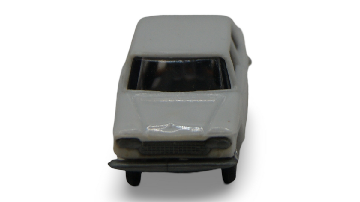 EKO Fiat 1500 Limousine Weiß 1:87 H0 Vintage Modellauto Made in Spain