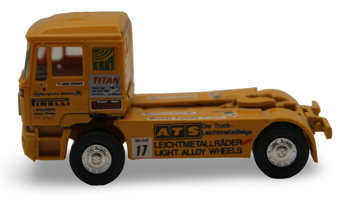 Herpa MAN Renntruck "Gummi-Mayer" Startnummer 17 1:87 Modellauto