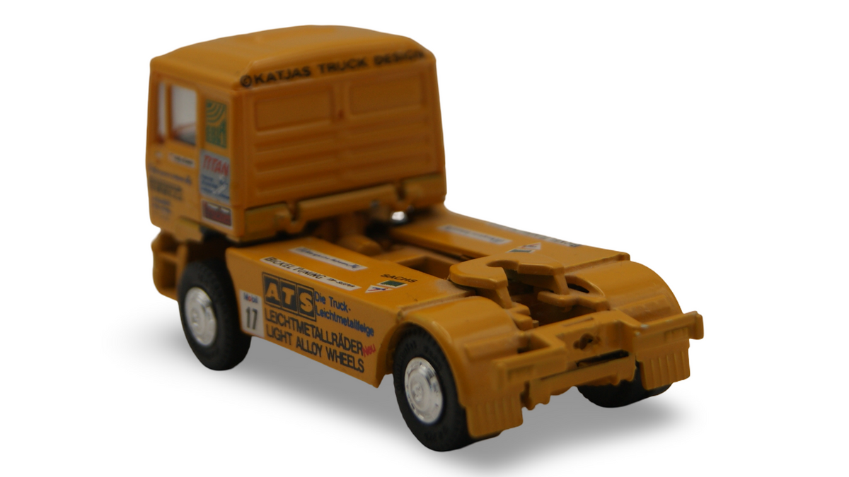 Herpa MAN Renntruck "Gummi-Mayer" Startnummer 17 1:87 Modellauto