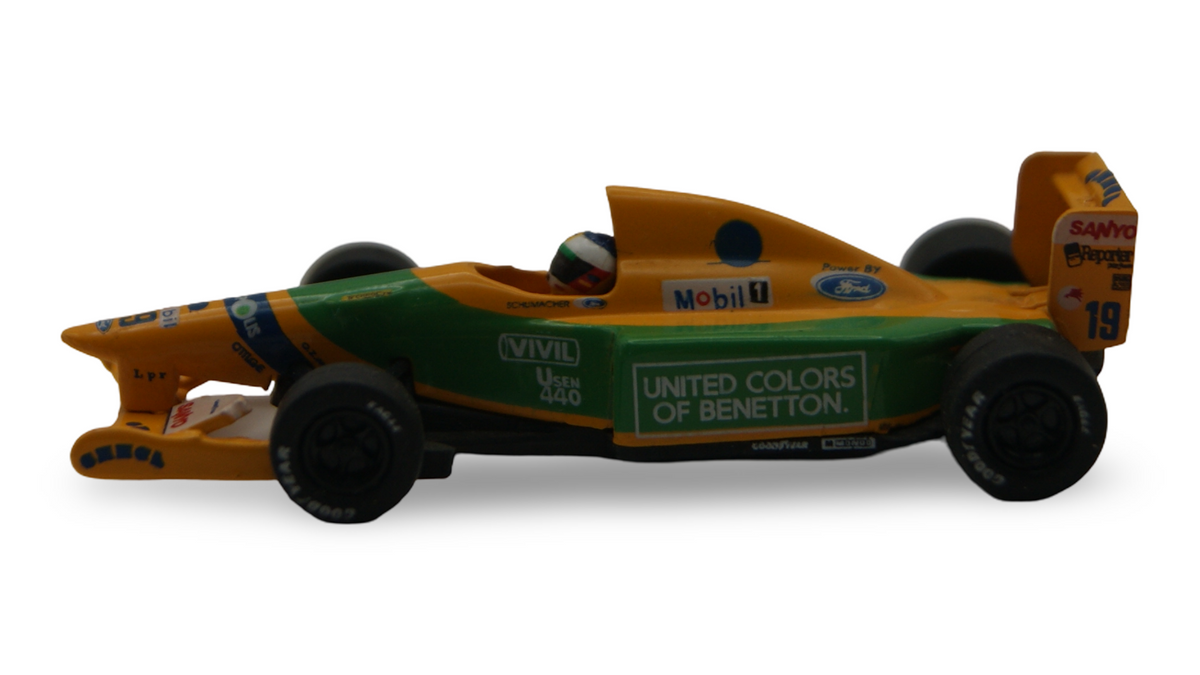 Paul's Model Art Benetton Ford B192 F1 1:87 Modellauto Schumacher
