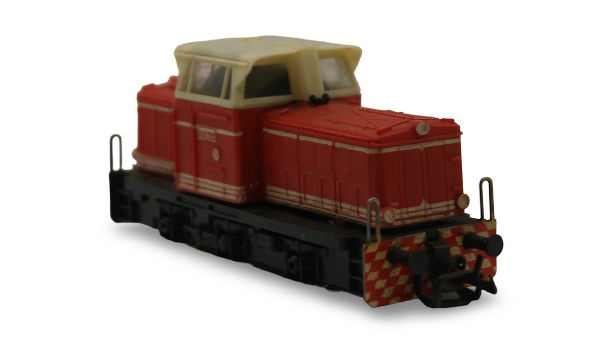 Zeuke TT Diesellok T 334 Rot 545/50 1:120 DDR mit OVP