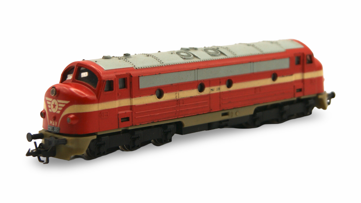Zeuke M61.001 Diesellok MÁV Rot TT 1:120 5330/545/9 mit OVP