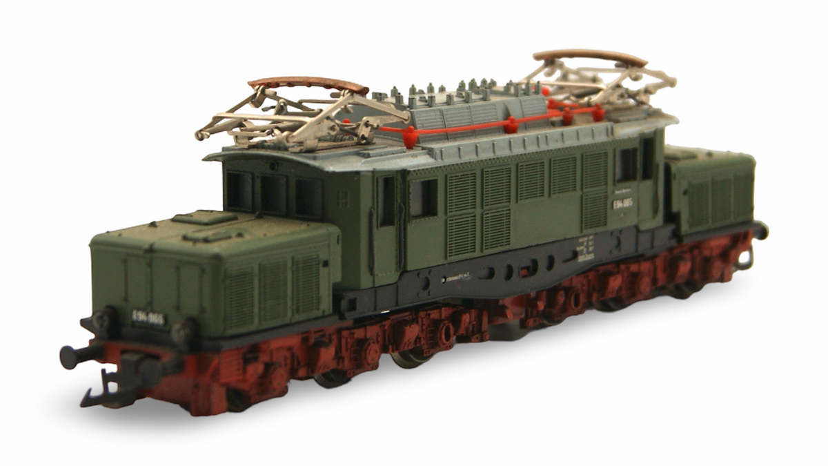 Zeuke E 94 065 Elektrolok DR Grün TT 1:120 545/751 mit OVP