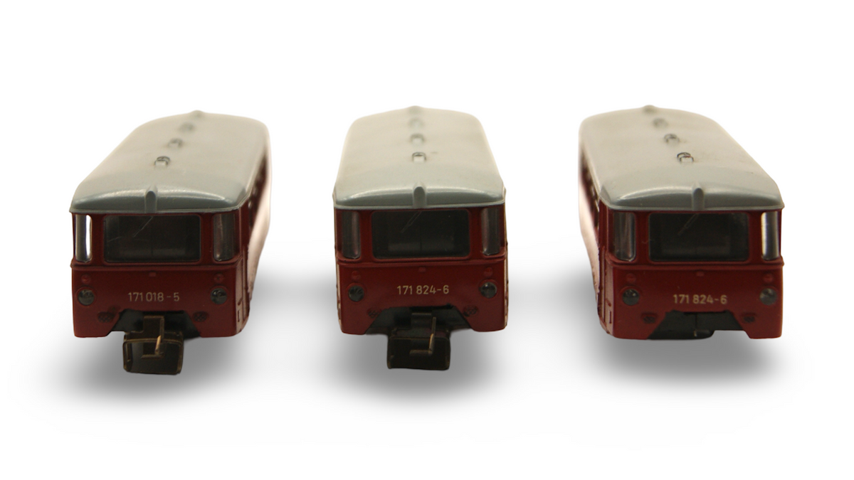 Zeuke/BTTB TT Schienenbus 171 018-5 + 2 Beiwagen 171 824-6 3-teilig