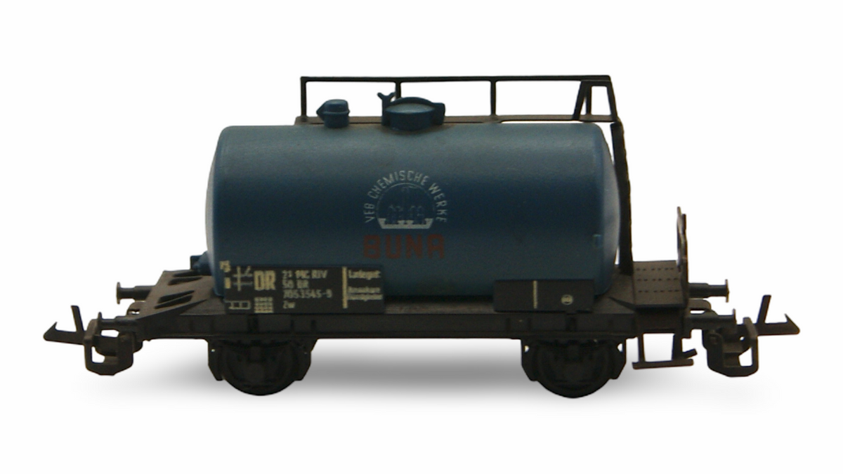Zeuke TT 545/739 – BUNA Kesselwagen Blau DR 1:120 mit OVP