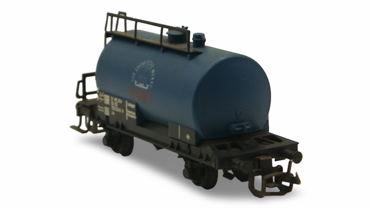 Zeuke TT 545/739 – BUNA Kesselwagen Blau DR 1:120 mit OVP