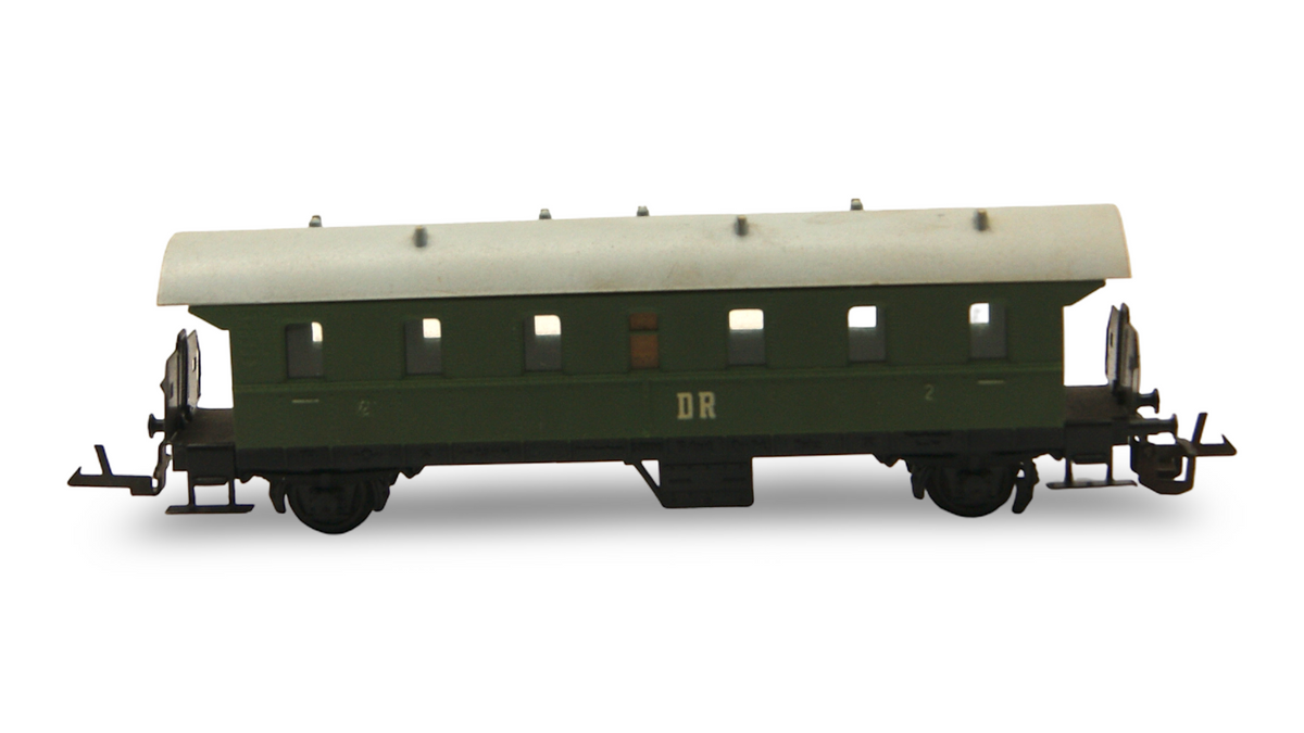 Zeuke DR Personenwagen 2. Klasse Grün 1:120 TT mit OVP