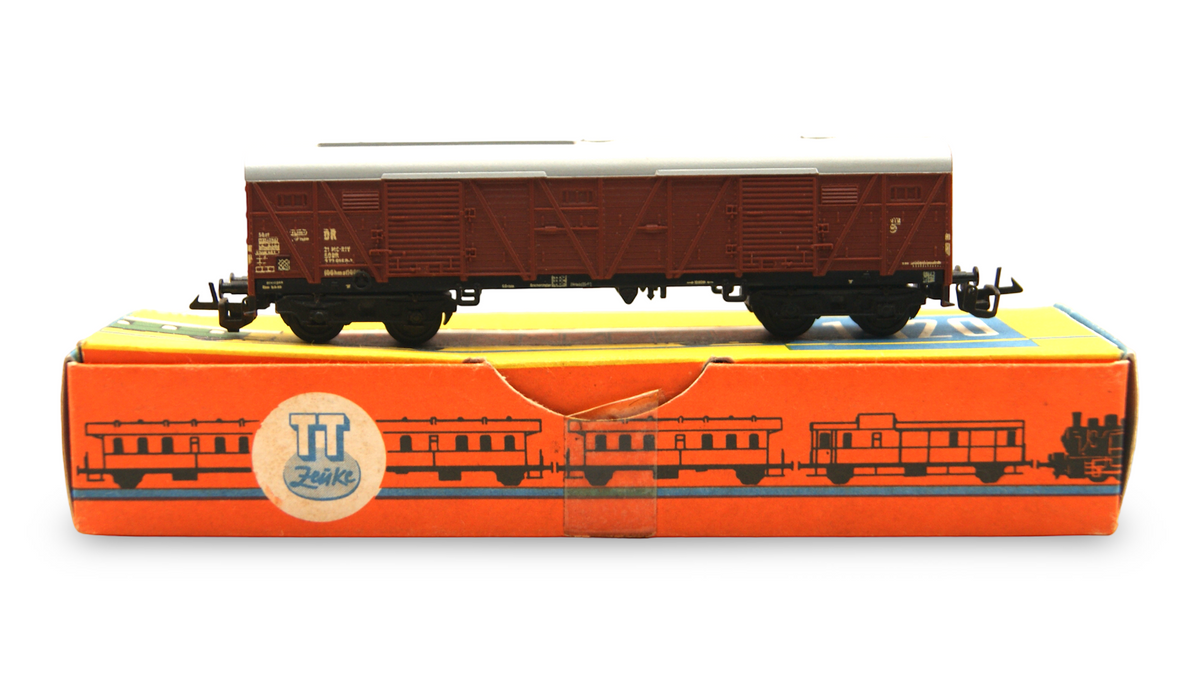 Zeuke 545/60 TT 1:120 DR gedeckter Güterwagen Braun mit OVP