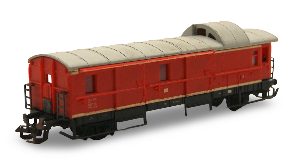 Zeuke 545/83/2 TT 1:120 DR Gepäckwagen Pwi30 Rot Epoche III mit OVP