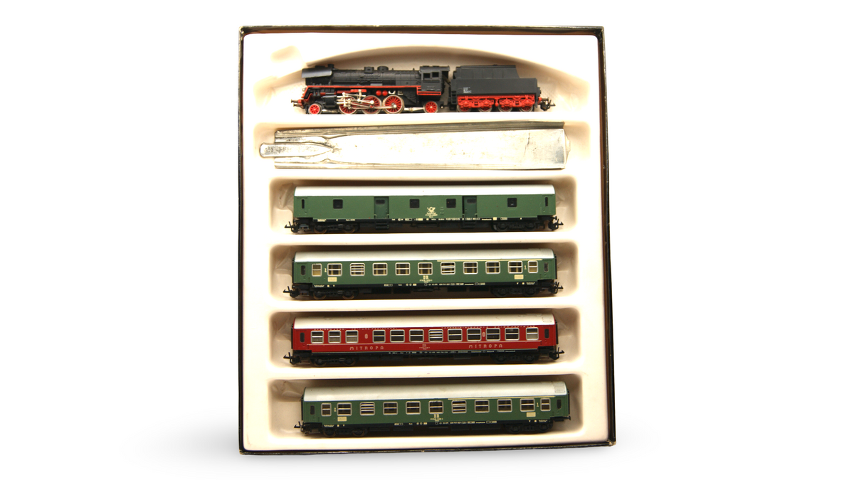 Zeuke TT Dampflok mit Tender & 4 Wagen DR 1:120 Zugset mit OVP – geprüft