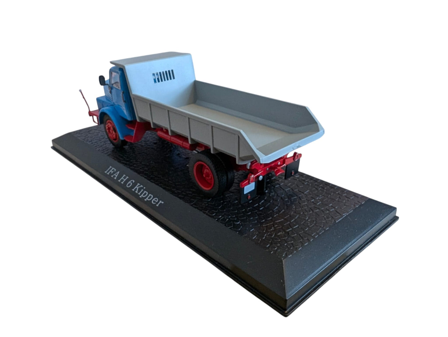 IXO Atlas IFA H 6 Kipper 1:43
