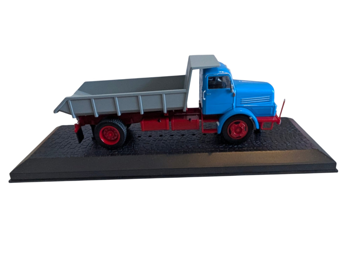 IXO Atlas IFA H 6 Kipper 1:43